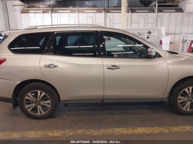 5N1DR2BM8LC637185 Nissan Pathfinder Sv 4wd