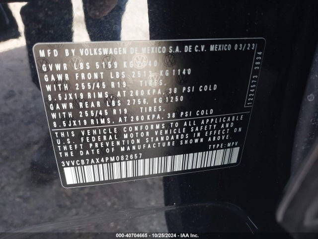 3VVCB7AX4PM082657 Volkswagen Tiguan 2.0t Se R-line Black