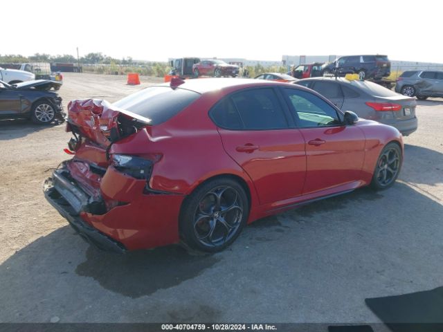 ZARFAMBN4L7637675 Alfa Romeo Giulia Ti Sport Carbon Rwd