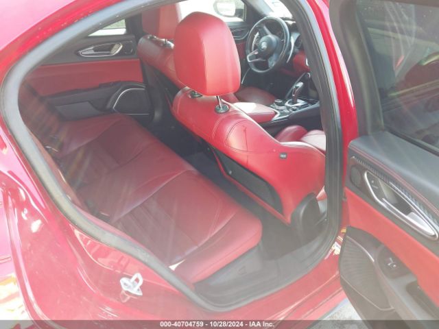 ZARFAMBN4L7637675 Alfa Romeo Giulia Ti Sport Carbon Rwd