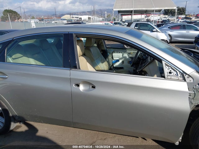 Toyota Avalon Xle Premium 2014 4T1BK1EB8EU107179 Image 14