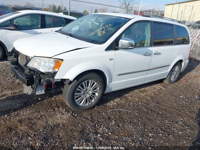 2C4RC1CG2ER300777 Chrysler Town & Country Touring-l 30th Anniversary