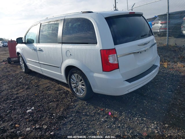 2C4RC1CG2ER300777 Chrysler Town & Country Touring-l 30th Anniversary
