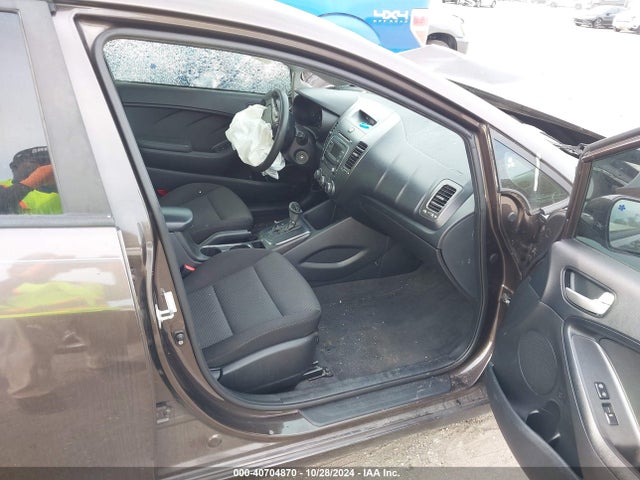 KIA FORTE LX 2017 3KPFK4A72HE073462 Image 5