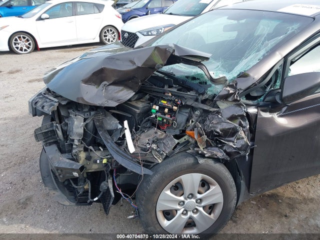 KIA FORTE LX 2017 3KPFK4A72HE073462 Image 6