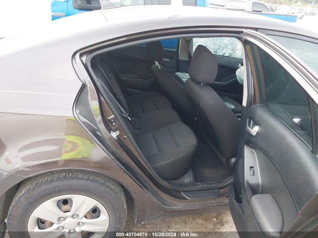 KIA FORTE LX 2017 3KPFK4A72HE073462 Image 8