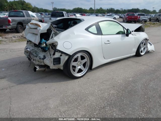JF1ZNAA17E9706607 Scion FR-S