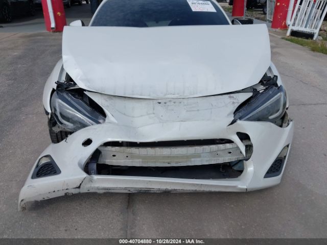 JF1ZNAA17E9706607 Scion FR-S