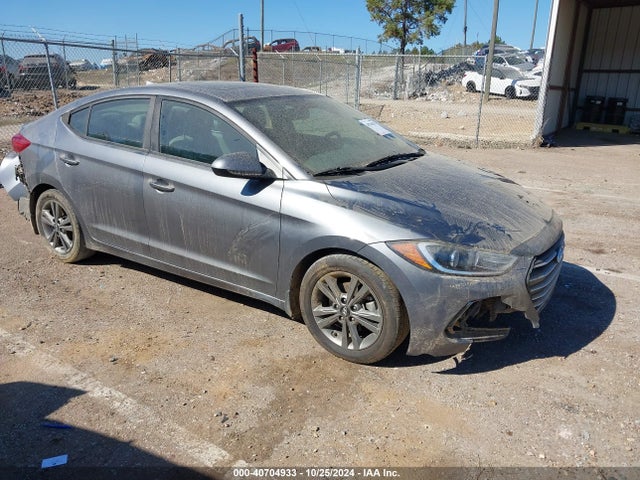 2018 5NPD84LFXJH346272 main image