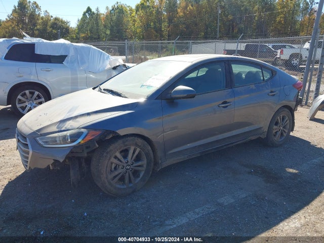 Hyundai Elantra Value Edition 2018 5NPD84LFXJH346272 Image 2