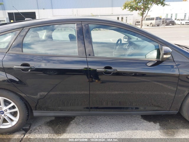 Ford FOCUS SE 2016 1FADP3K20GL369906 Image 13