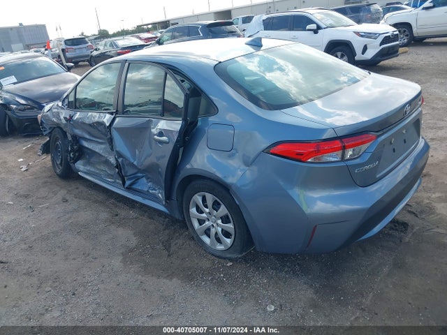 Toyota COROLLA LE 2020 5YFEPRAE8LP081954 Image 3
