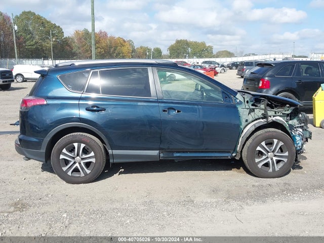 Toyota RAV4 LE 2018 JTMZFREV4JJ211390 Image 14