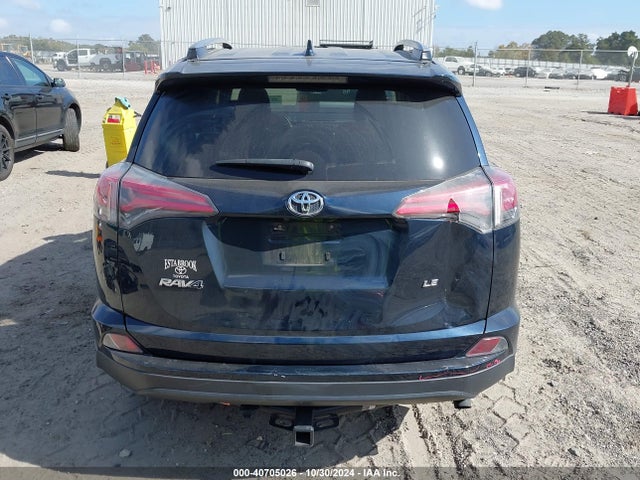 Toyota RAV4 LE 2018 JTMZFREV4JJ211390 Image 17