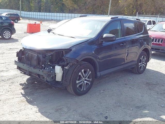 Toyota RAV4 LE 2018 JTMZFREV4JJ211390 Image 2