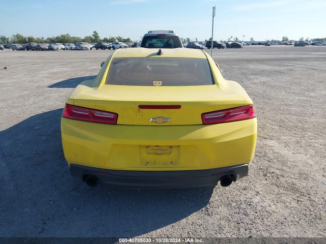 Chevrolet Camaro 1lt 2017 1G1FB1RXXH0179128 Image 16