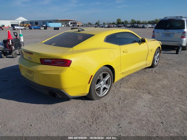 Chevrolet Camaro 1lt 2017 1G1FB1RXXH0179128 Image 4