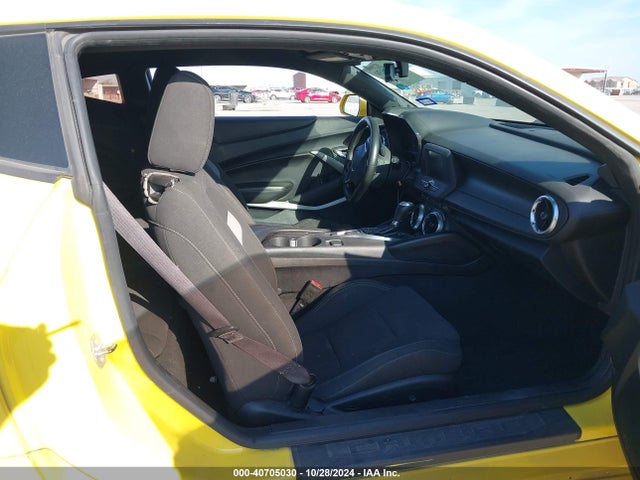 Chevrolet Camaro 1lt 2017 1G1FB1RXXH0179128 Image 5