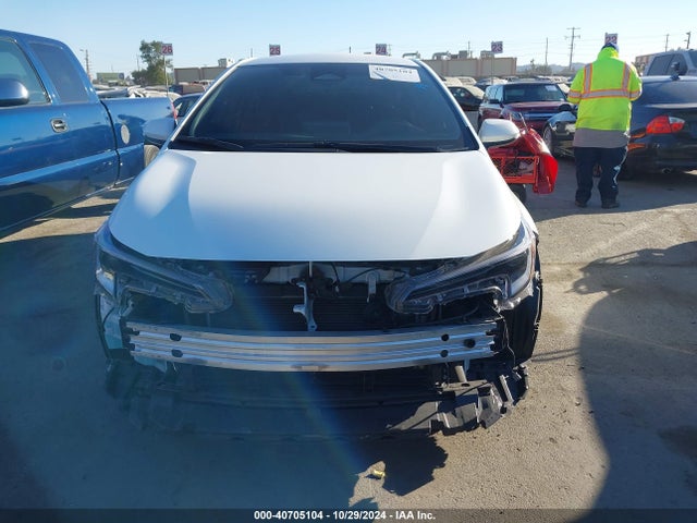 Toyota Corolla Hybrid Se 2024 JTDBCMFE2R3037847 Image 13