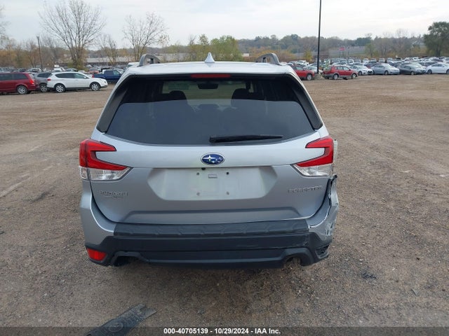 Subaru Forester Premium 2019 JF2SKAEC5KH517540 Image 16