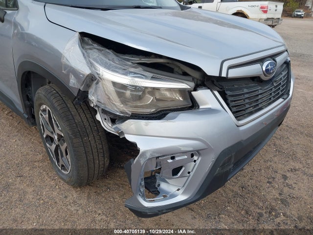 Subaru Forester Premium 2019 JF2SKAEC5KH517540 Image 17
