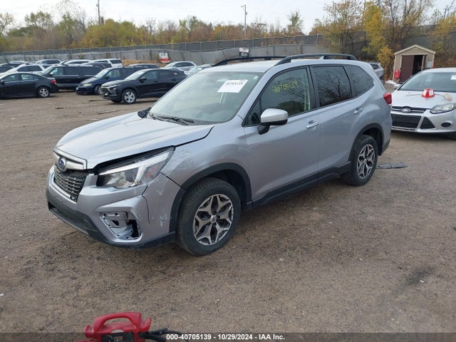 Subaru Forester Premium 2019 JF2SKAEC5KH517540 Image 2