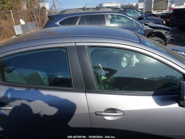 3MYDLBZV9GY108718 Scion IA