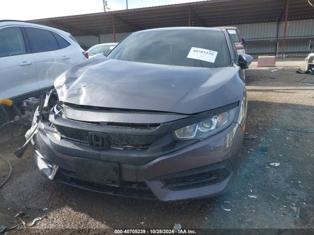 Honda Civic Lx-p 2018 2HGFC4B00JH305714 Image 12