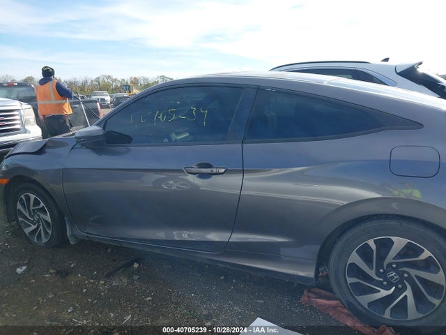Honda Civic Lx-p 2018 2HGFC4B00JH305714 Image 14