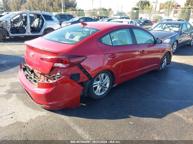 Hyundai ELANTRA SEL 2019 5NPD84LF2KH425565 Image 4