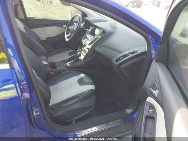 1FADP3J28EL127122 Ford Focus Titanium