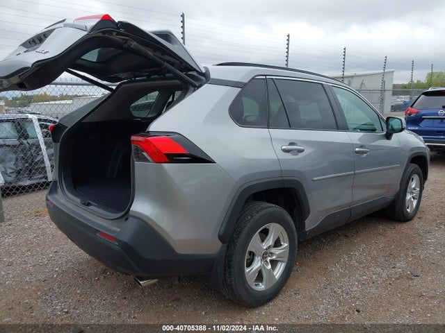 Toyota Rav4 Xle 2021 2T3W1RFV3MC136866 Image 4