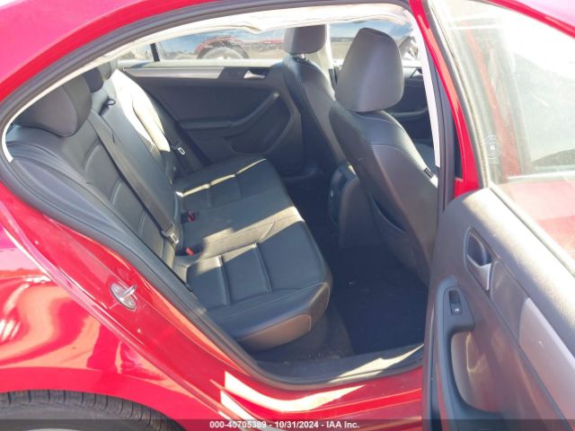 3VWDB7AJ7JM253274 Volkswagen Jetta 1.4t Se/1.4t Wolfsburg Edition