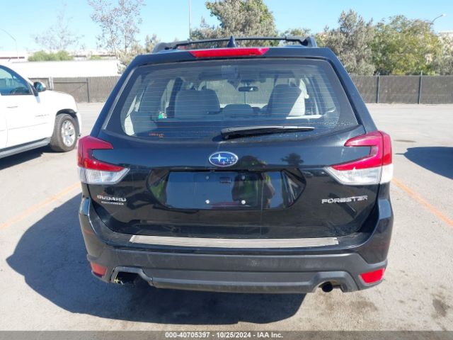 JF2SKACC8KH540555 Subaru Forester
