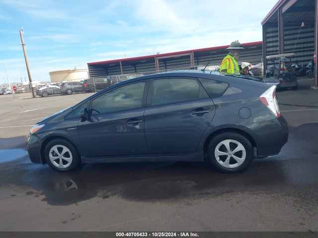 Toyota Prius Five/four/three/two 2014 JTDKN3DU2E1785504 Image 14