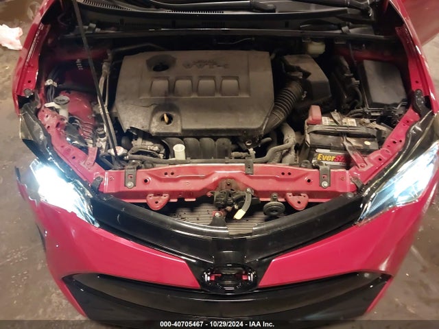 Toyota COROLLA SE 2018 5YFBURHE1JP786707 Image 10