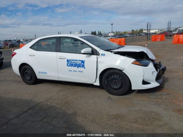 2T1BURHE2JC068342 Toyota COROLLA LE