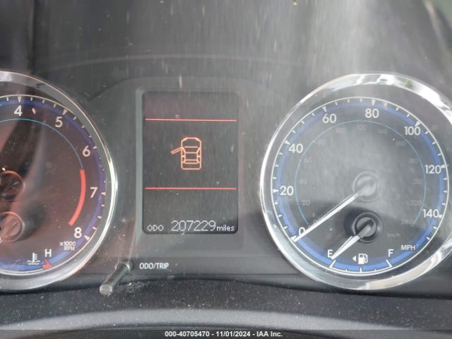 2T1BURHE2JC068342 Toyota COROLLA LE