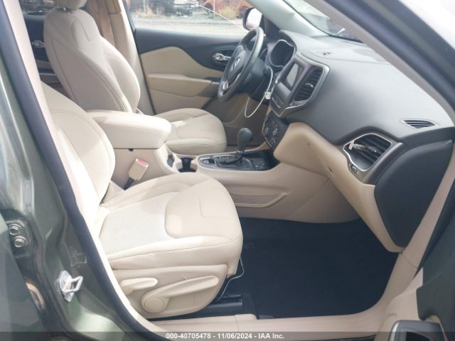 1C4PJLCB2LD639648 Jeep Cherokee Latitude Fwd