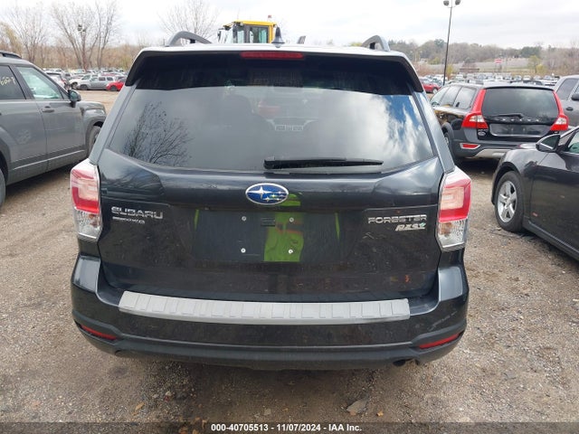 Subaru Forester 2.5i Premium 2017 JF2SJAEC3HH559605 Image 15