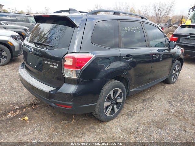 Subaru Forester 2.5i Premium 2017 JF2SJAEC3HH559605 Image 4