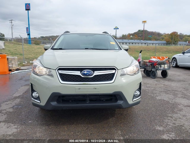 40705514 :رقم المزاد ، JF2GPAKC2GH304743 vin ، 2016 Subaru Crosstrek 2.0i Limited مزاد بيع