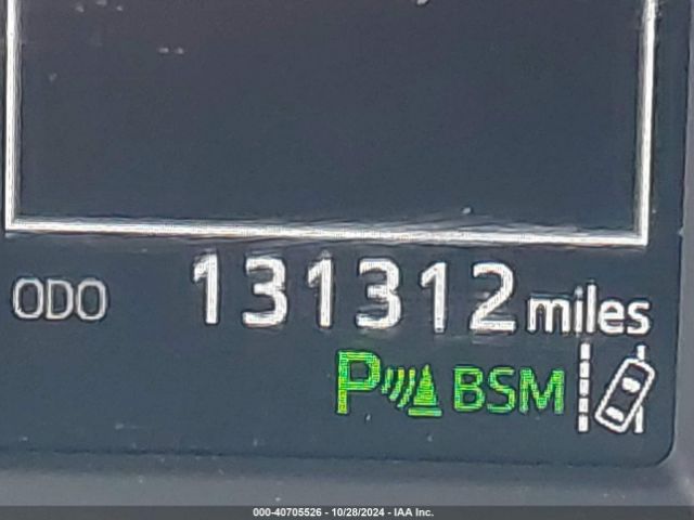 2T3NFREV1GW250348 Toyota RAV4 SE