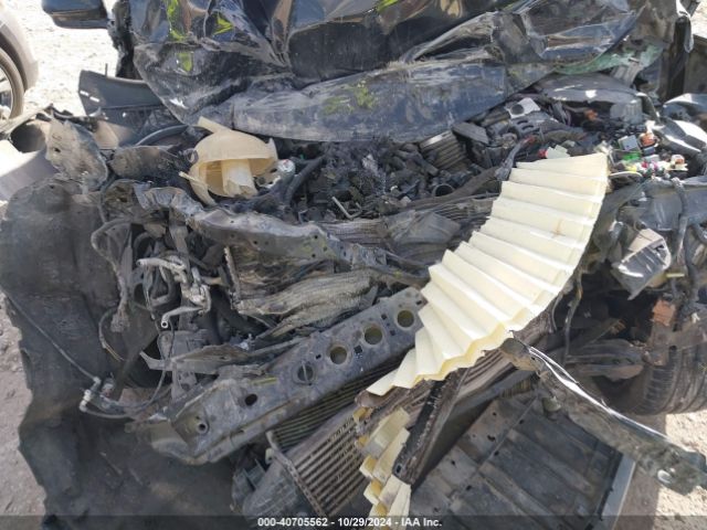 5LMCJ2C9XHUL21069 Lincoln MKC SELECT