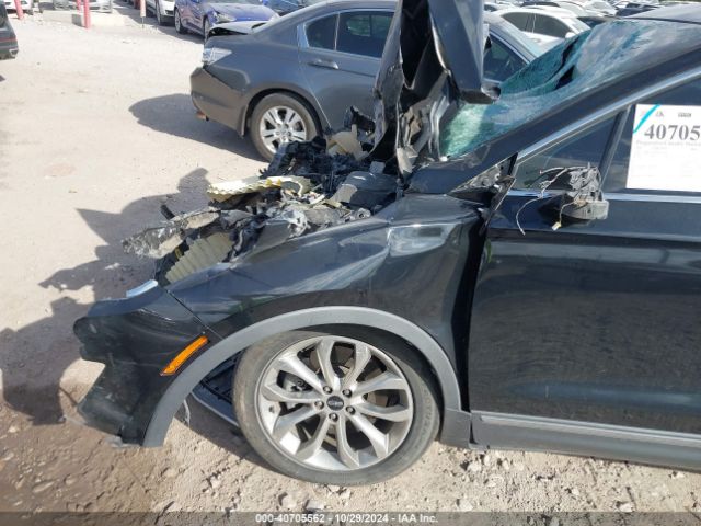 5LMCJ2C9XHUL21069 Lincoln MKC SELECT