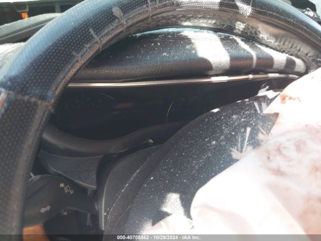 5LMCJ2C9XHUL21069 Lincoln MKC SELECT
