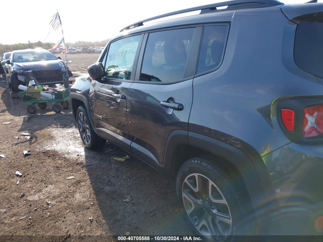 ZACCJBBB1JPH10704 Jeep Renegade Latitude 4x4