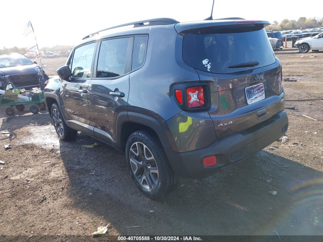 ZACCJBBB1JPH10704 Jeep Renegade Latitude 4x4