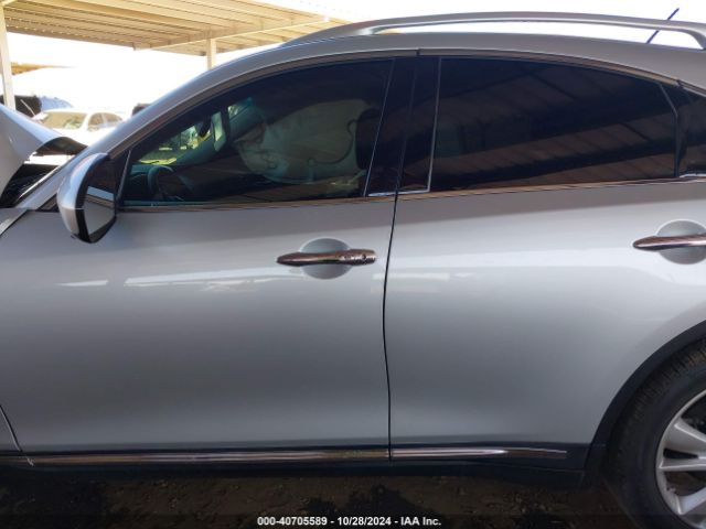 JN8CS1MU7FM381247 Infiniti QX70