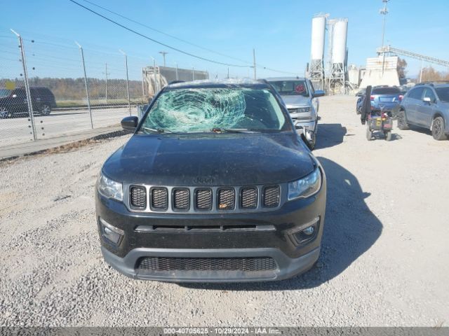3C4NJCBB0KT664758 Jeep Compass Altitude Fwd